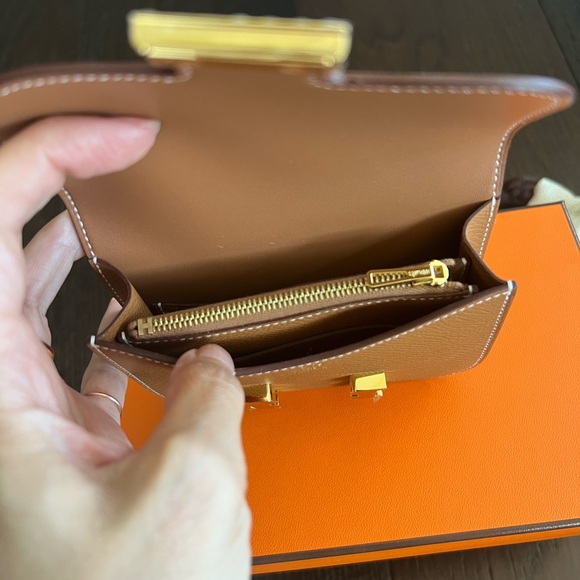*NWT* HERMES Constance Slim Wallet - Picture 9 of 10